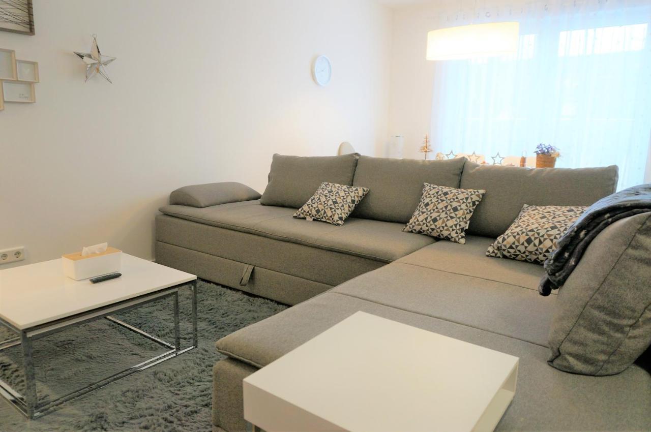 Mein Apartment, Stars Mit Balkon Und Klima Fuer Bis Zu 4 Personen 프랑켄탈 외부 사진