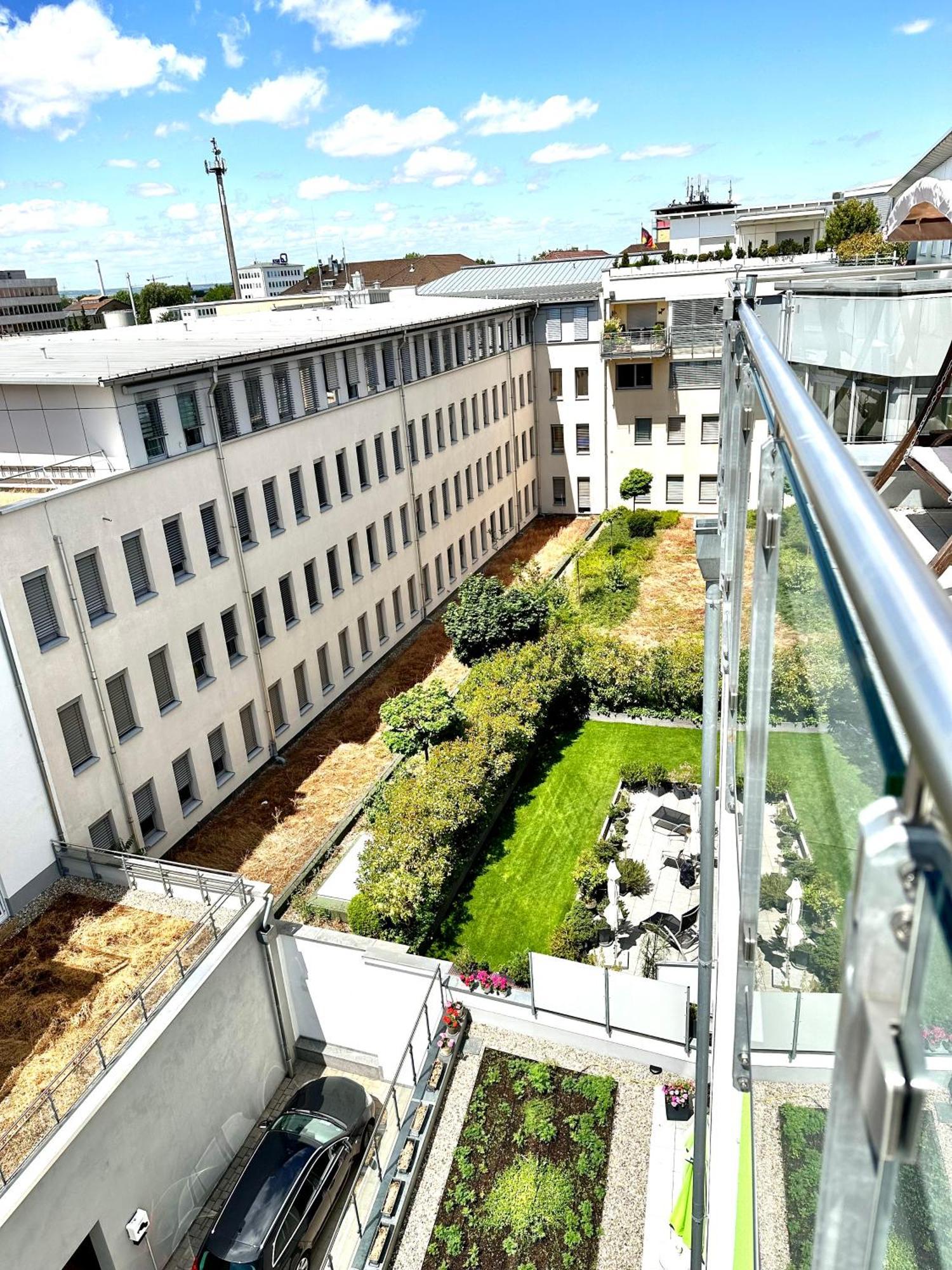 Mein Apartment, Stars Mit Balkon Und Klima Fuer Bis Zu 4 Personen 프랑켄탈 외부 사진